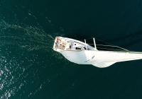 barcha a vela barca a vela dall'aria yacht a vela